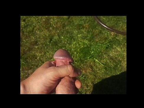 ❤️ Hot hottie meunang nya pink pussy fucked jeung cums kalawan squirt di taman usum panas ️❌ porno keras di urang ❤