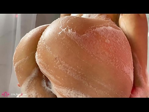 ❤️ Brunette Masturbates Pussy kalawan Vibrator mun Inténsitas Orgasme di Pancuran ️❌ porno keras di urang ❤