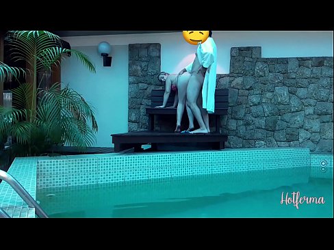 ❤️ Boss ngajak babu ka kolam renang, tapi teu bisa nolak a panas ️❌ porno keras di urang ❤